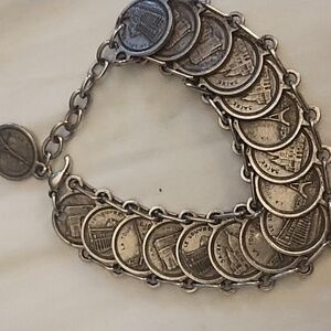 Vintage art nouveau silver con Paris bracelit
